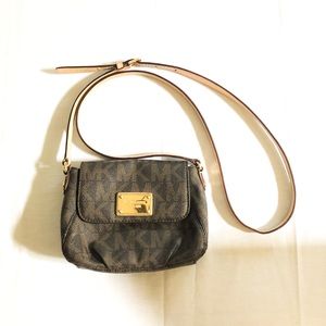 Michael Kors Cross-body